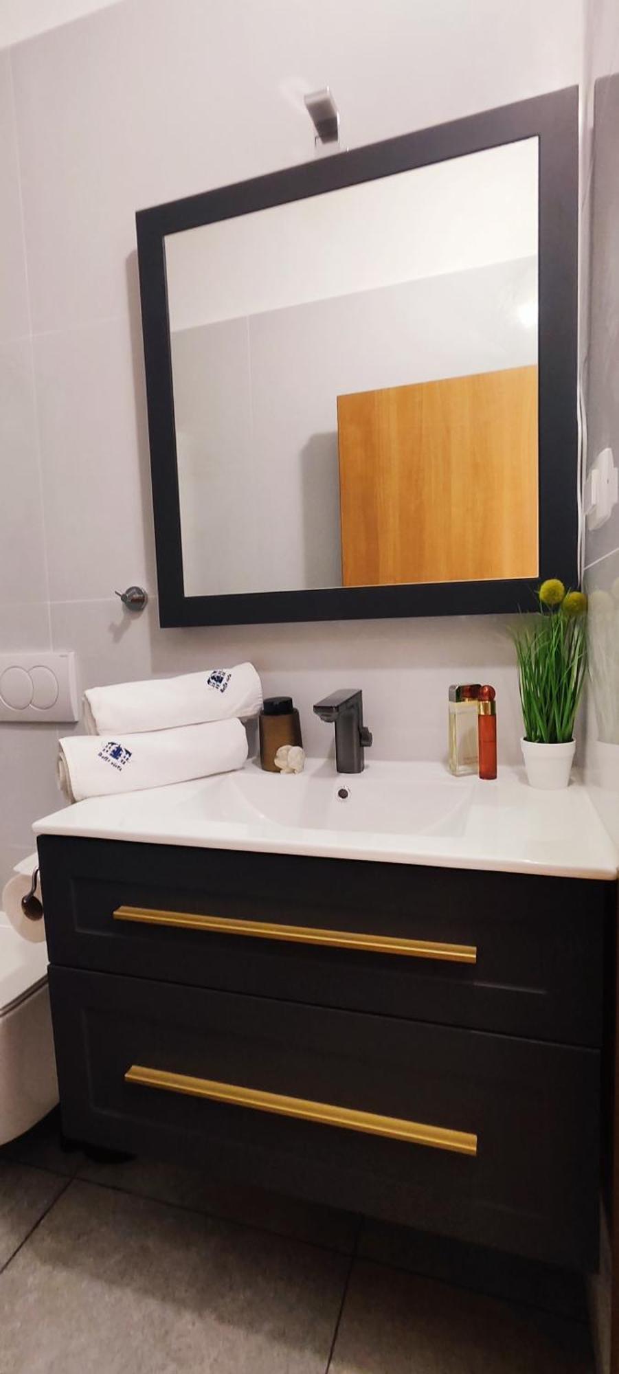 Apartments Bellavista マトゥリ エクステリア 写真